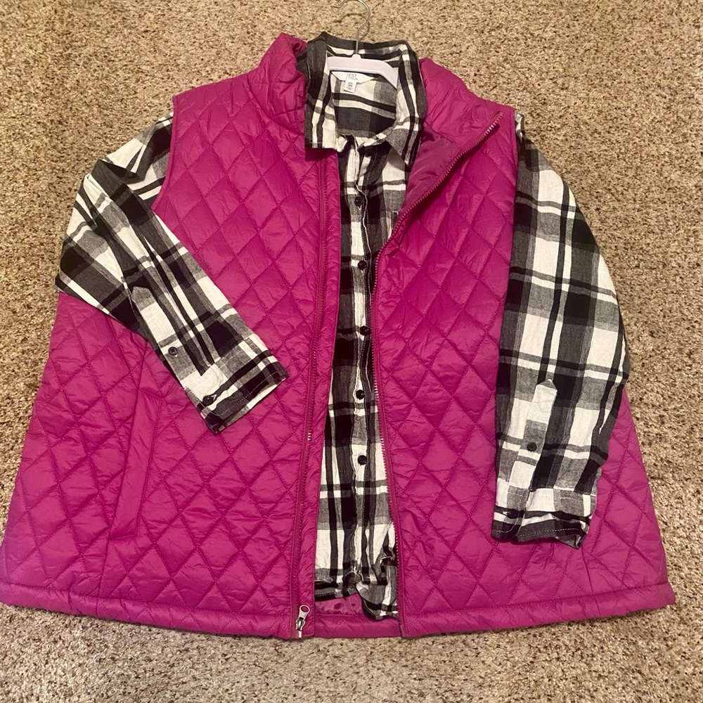 Plus size vest and shirt
